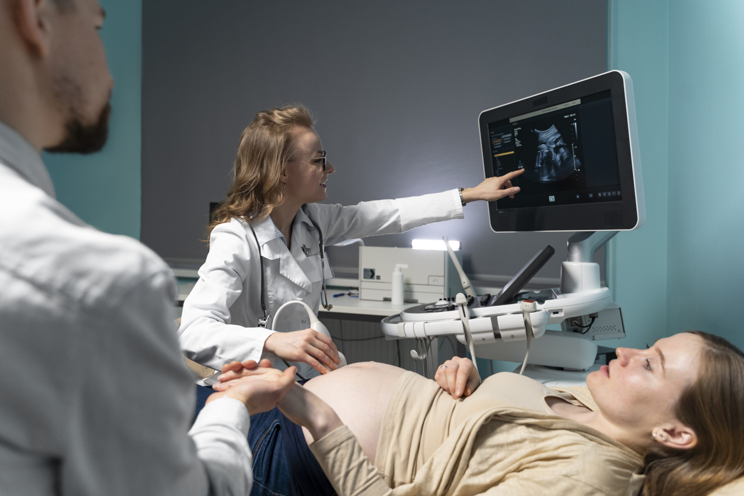 Top Obstetric Services in Sharjah: Safe Deliveries Begin Here